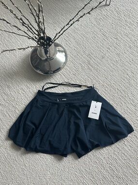 Jacquemus x Nike Navy skirt with Attached Shorts - new with tag NWT